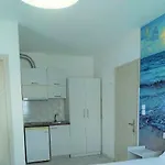 Francesca 아파트호텔 3*