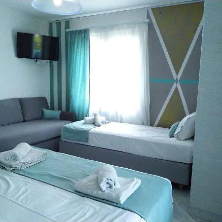 Apartahotel Francesca Potos