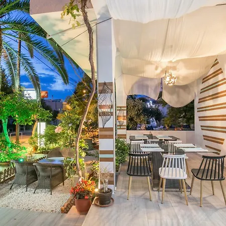 Francesca Apartahotel Potos