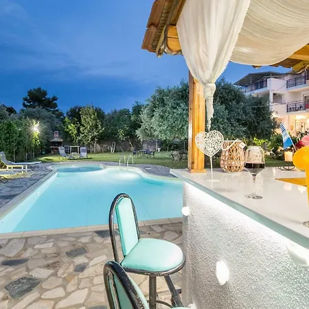 Apartahotel Francesca 3*