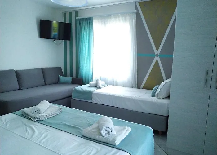 アパートホテル Francesca ポトス